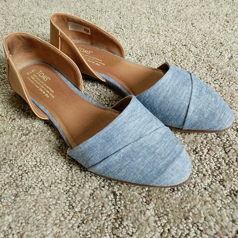 Tom's chambray leather jutti d'orsay flats
